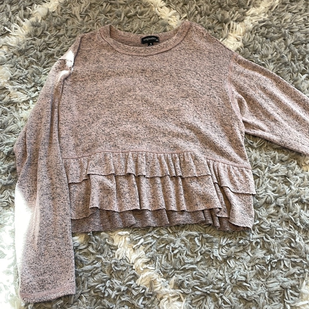 Long sleeve shirt with ruffles